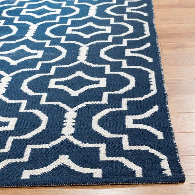 Seton Woven Rug - Safavieh