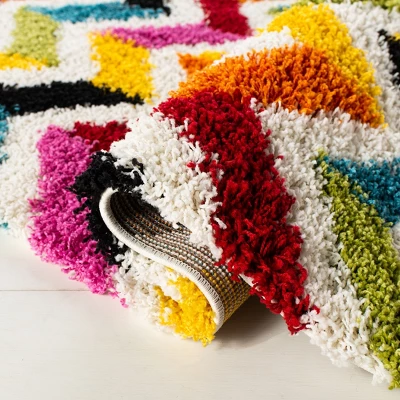 Shag Kids SGK565 Power Loomed Area Rug - Safavieh - Image 3