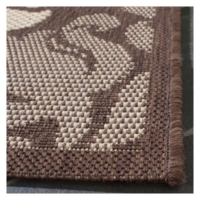 Dorchester Damask Outdoor Rug - Safavieh
