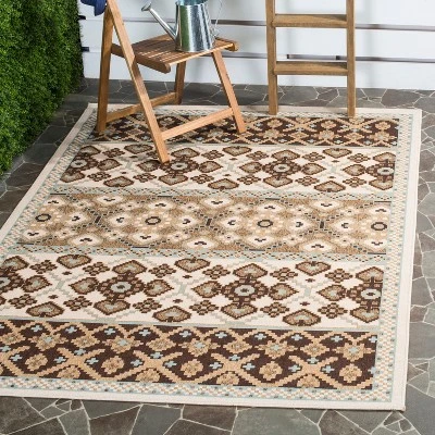 Veranda VER093 Power Loomed Indoor/Outdoor Area Rug - Safavieh