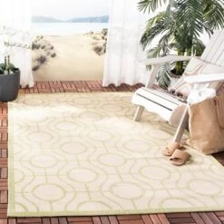 Courtyard CY6115 Power Loomed Indoor/Outdoor Area Rug - Safavieh