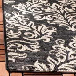 Eastleigh Patio Rug - Safavieh