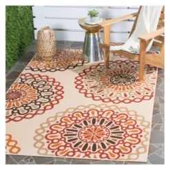 Mayleen Outdoor Rug - Safavieh