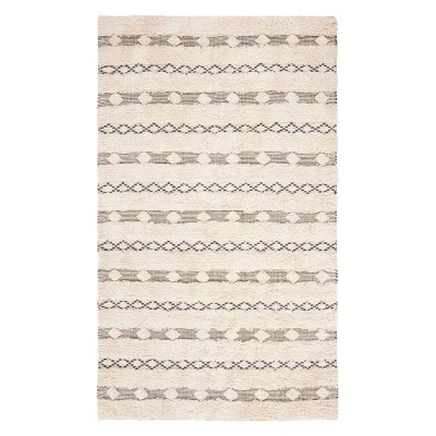 Ashlee Geometric Design Woven Rug - Safavieh - Image 6
